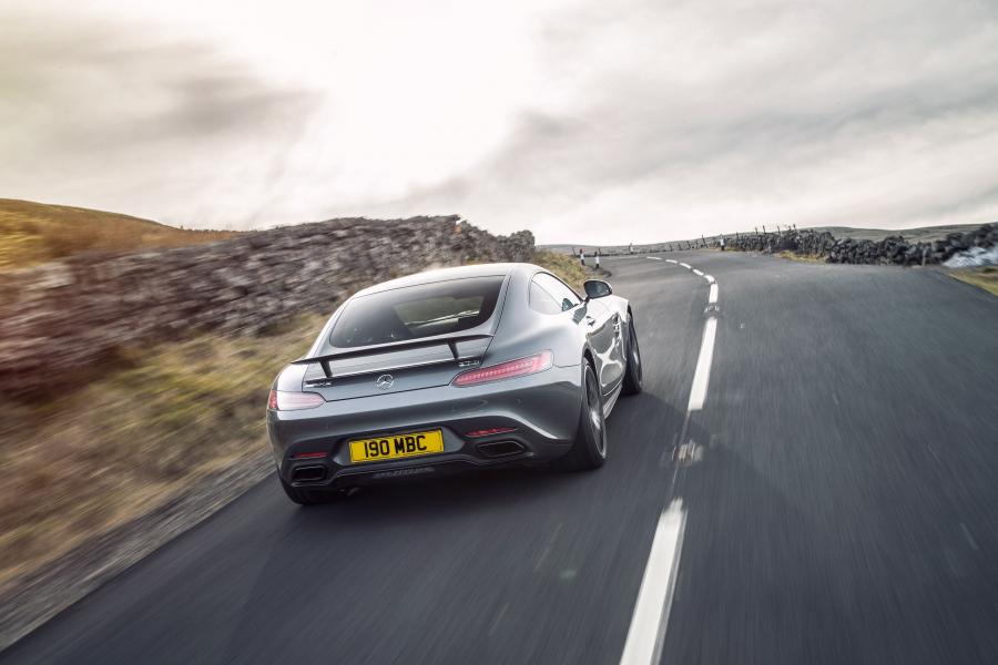  Mercedes-AMG GT S Edition 1 2015 года  (UK) (фото 4 из 30)